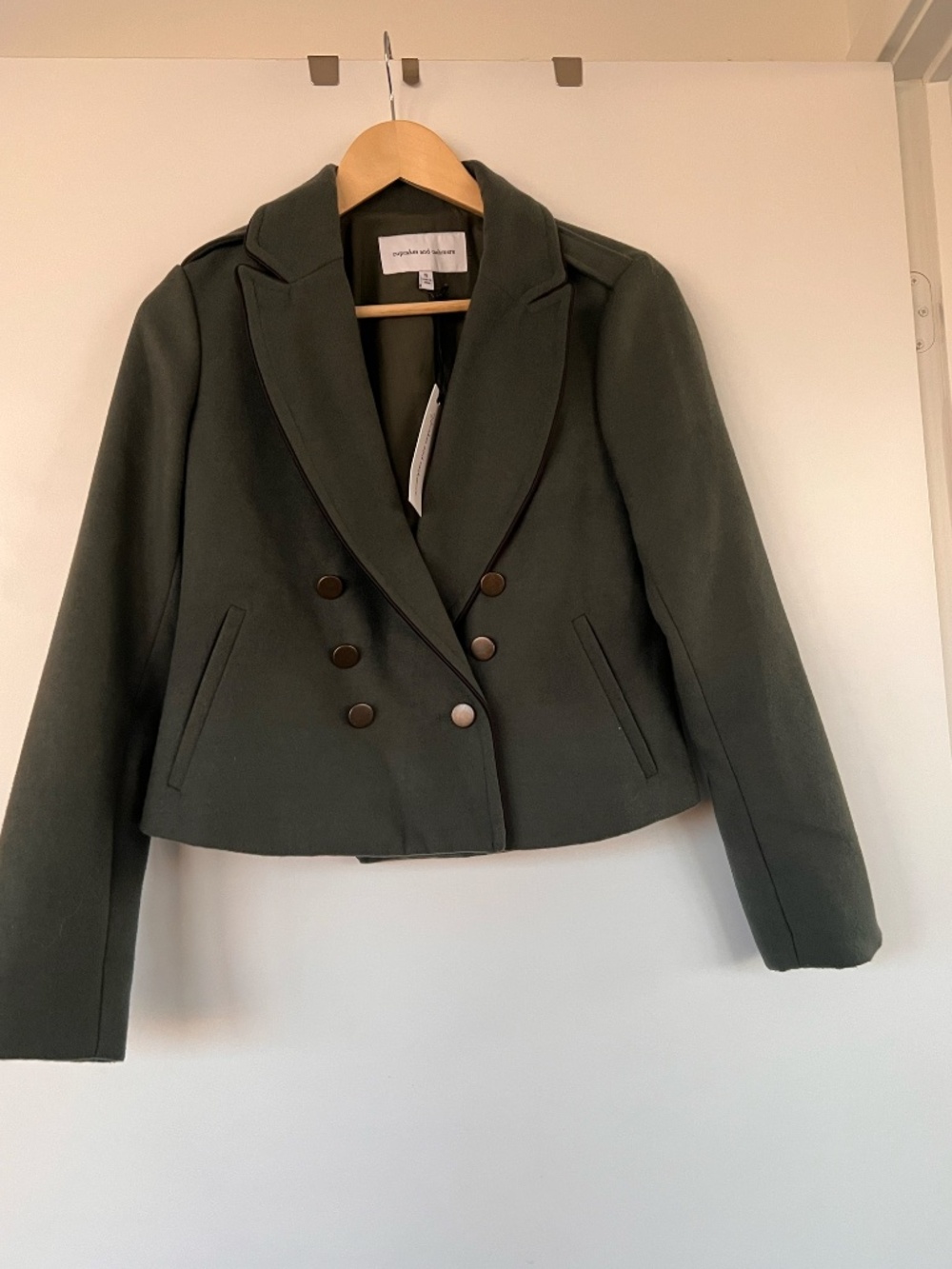 Cropped Blazer or Jacket - New